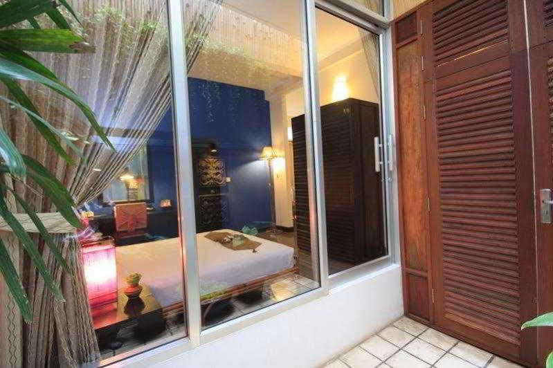 Frangipani Villa-60S Пном Пен Екстериор снимка